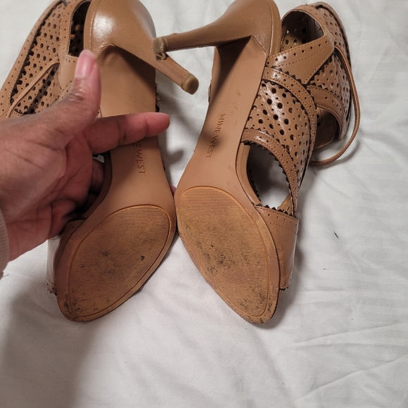 ☀️ Tan nine west sandal heels 7.5 - Picture 4 of 5